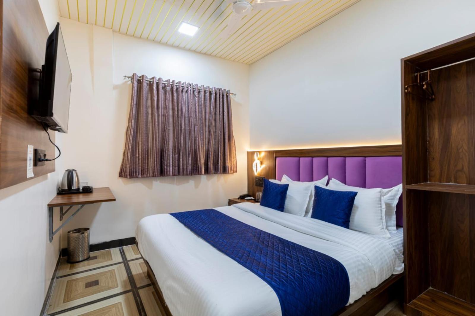 Hotel Ananta Mumbai